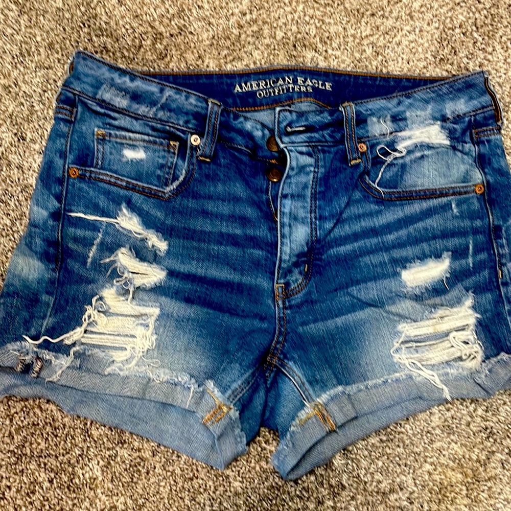 AE shorts